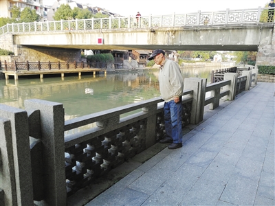说明: IMG_256