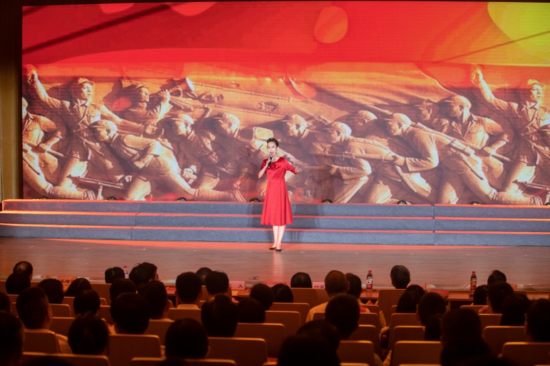英雄赞歌-1.jpg