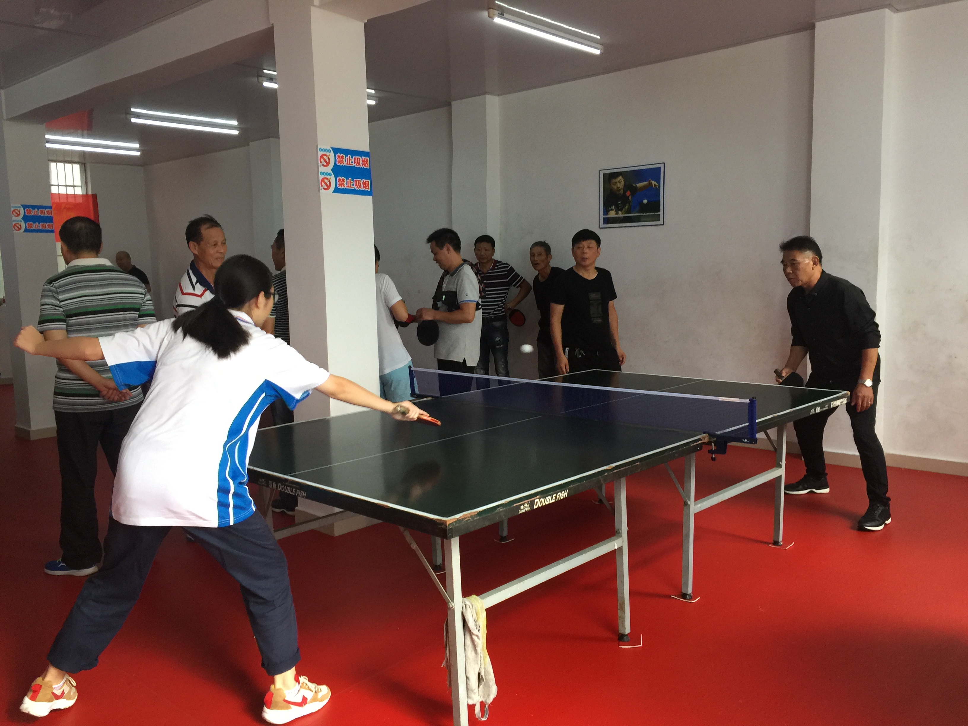 金乡县“阳光体育品牌”中小学生乒乓球比赛圆满结束