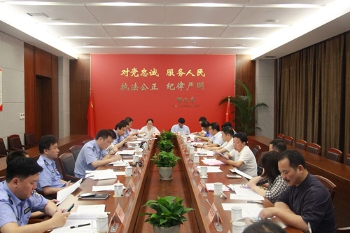 黄寿龙1.jpg