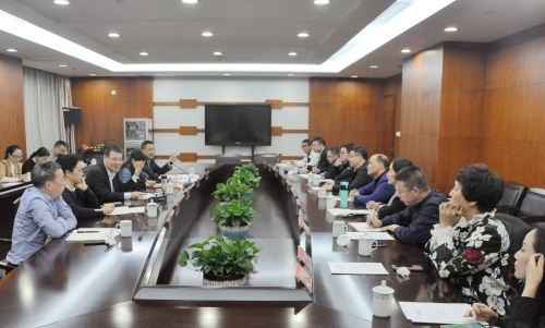 市政协致公党、侨联、台联、特邀四组界别组年度述职会.jpg