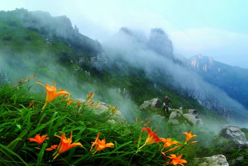 浙西屋脊—清凉峰--刘柏良摄.jpg