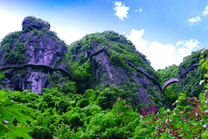 紫微山国家森林公园-龙门飞韵.jpg