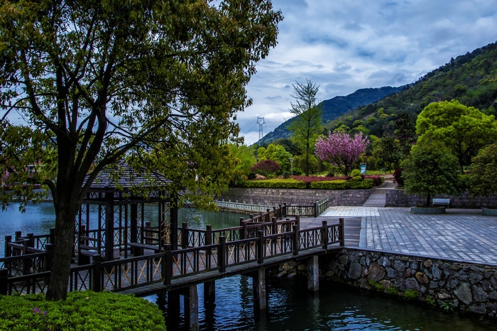 徐佳辰《金峨村4》已付.jpg