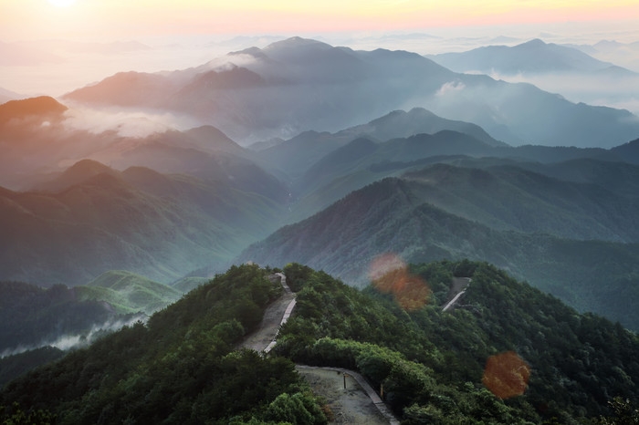 乌岩岭之巅.jpg