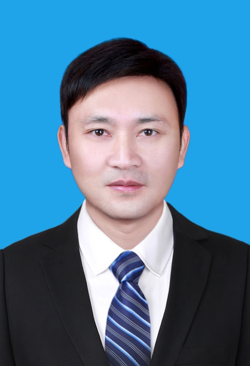 胡炜鹏