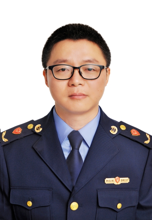 郑德明