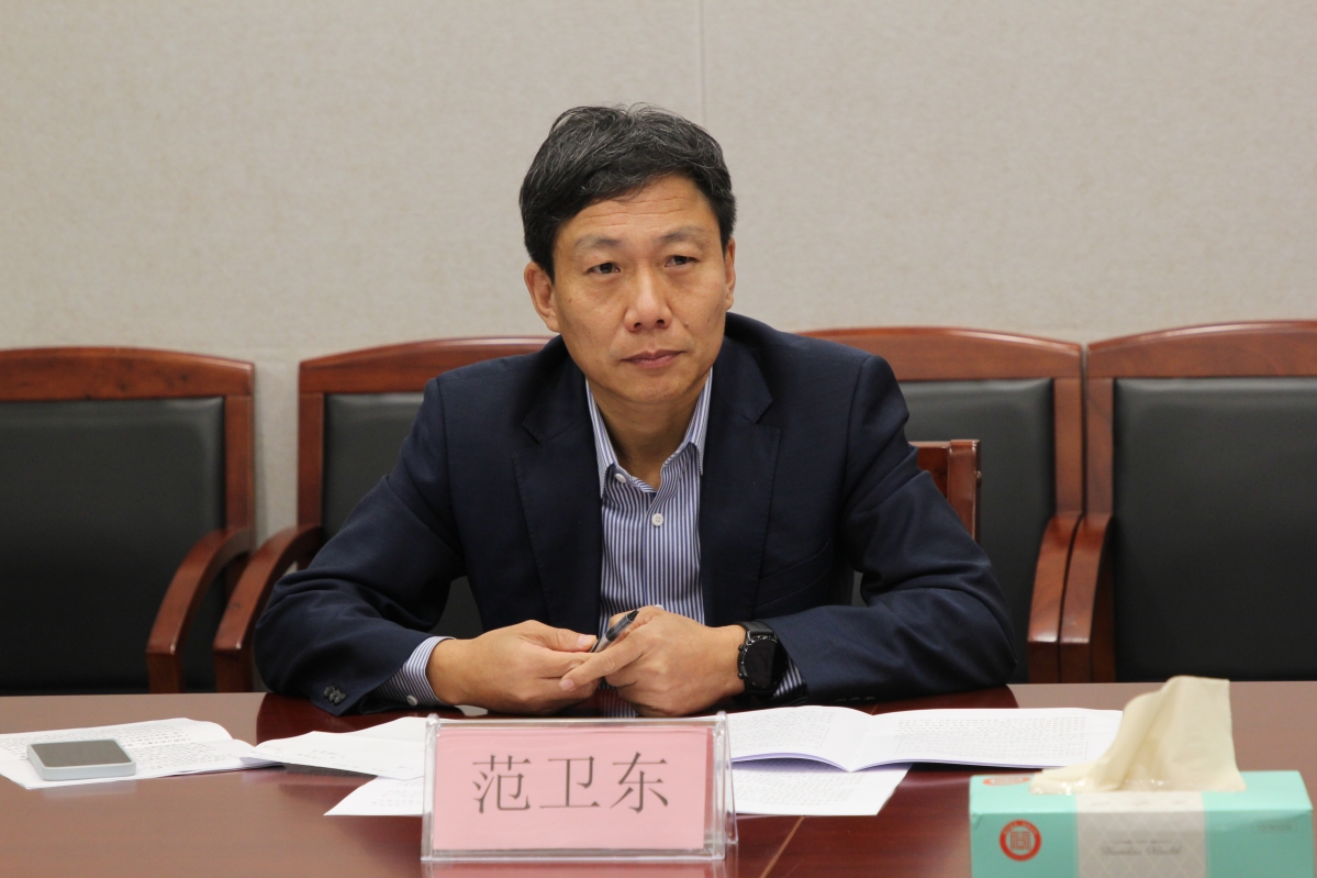 区委常委宣传部长范卫东对八五普法工作提出要求