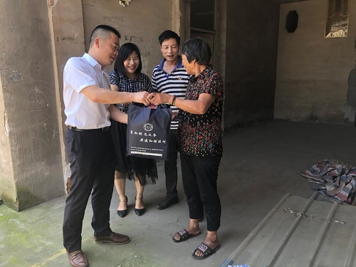 微信图片_20180615150637.jpg