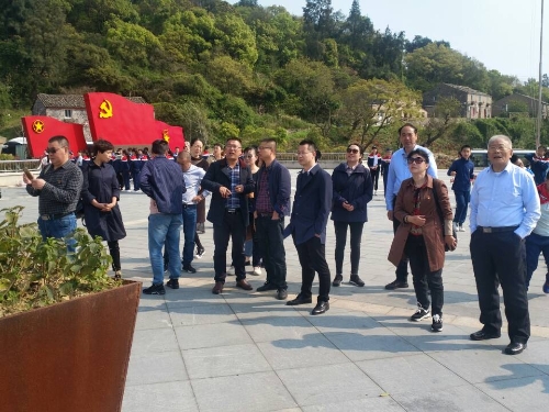 人大学习考察.jpg