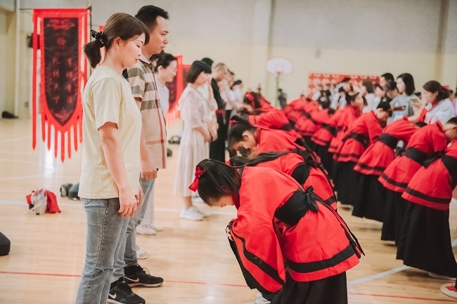 谢亲恩.jpg,