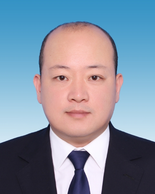 顾华军