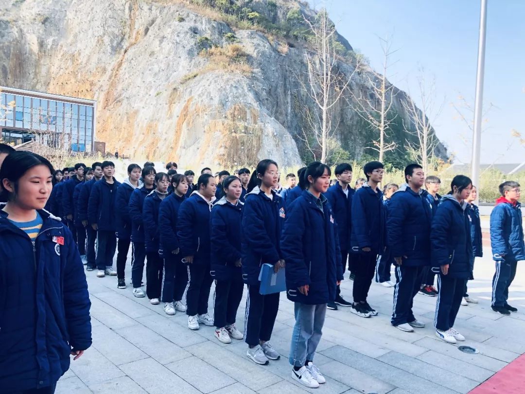 说明: https://mmbiz.qpic.cn/mmbiz_jpg/aIzxG9VqSqh4kOaaeC5FciajTMgFltoiaQlM2dqzZvLWrOe0PxWAaR3WVgp84wu1ibDkelel98JDOECXRrk7NOuFA/640?wx_fmt=jpeg