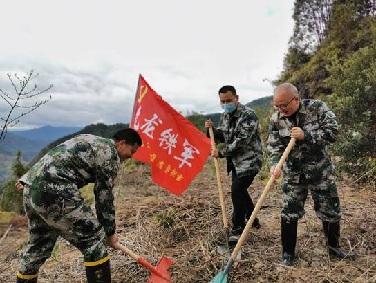 说明: E:照片0.3.10植树造林活动微信图片_202003101759183.jpg