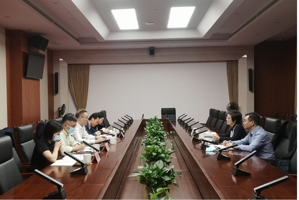 厅复议综合处-曹水萍局长赴省市场监管局交流工作.jpg