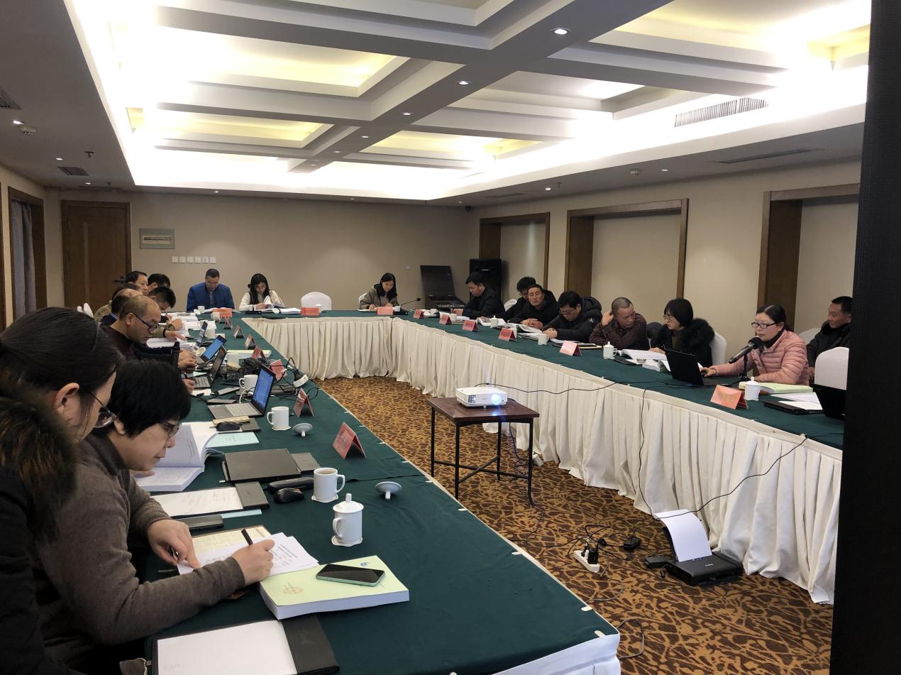 说明: 周二：下午，台州市生态环境局组织召开81省道温岭段改建工程支线涉海路段海洋环境影响评审会，海事、台州军分区、港航渔业局等有关部门代表参加，分管领导应文明指挥参加评审。 (2)