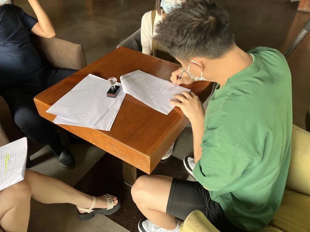 【县市区】减免1200余万元受益1313户！嘉善为市场主体“扶一把”“加把劲”