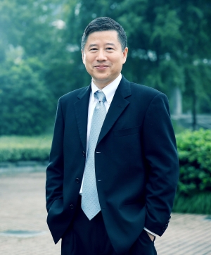 个人工作照3.jpg