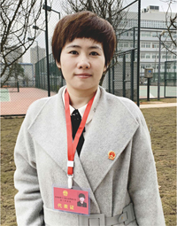 黄美特.jpg