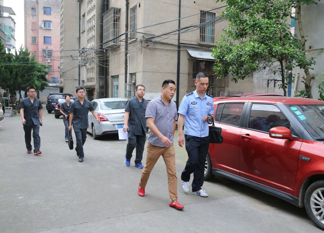 带回被执行人　 （第二个小标）.jpg