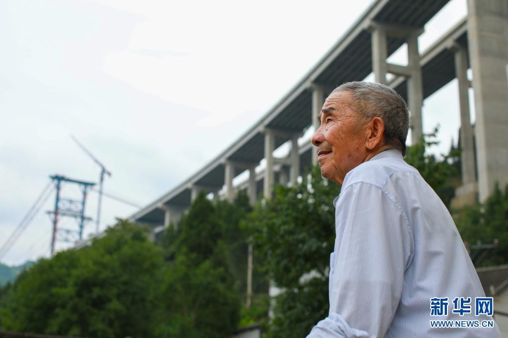 黄大发8.jpg
