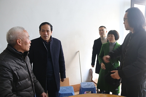 20200115市政协副主席张于荣一行到石桥头镇开展走访慰问活动3.jpg