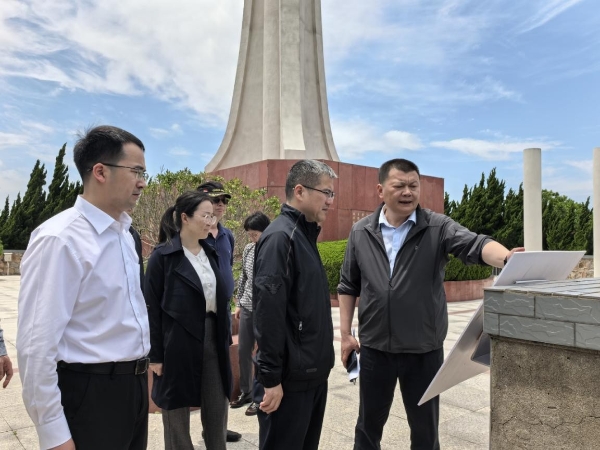 章寿禹副厅长调研舟山退役军人工作2.jpg
