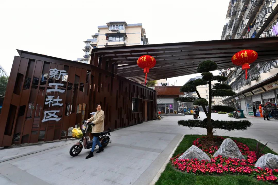 https://mmbiz.qpic.cn/mmbiz_jpg/fibicxlqcY287low905J6meJZA5anf1NB4CtI3hoic7ftr0L44IeeCTsnke0PYtDVwAE2O5V7QDgialsLHgMibQy3Qg/640?wx_fmt=jpeg