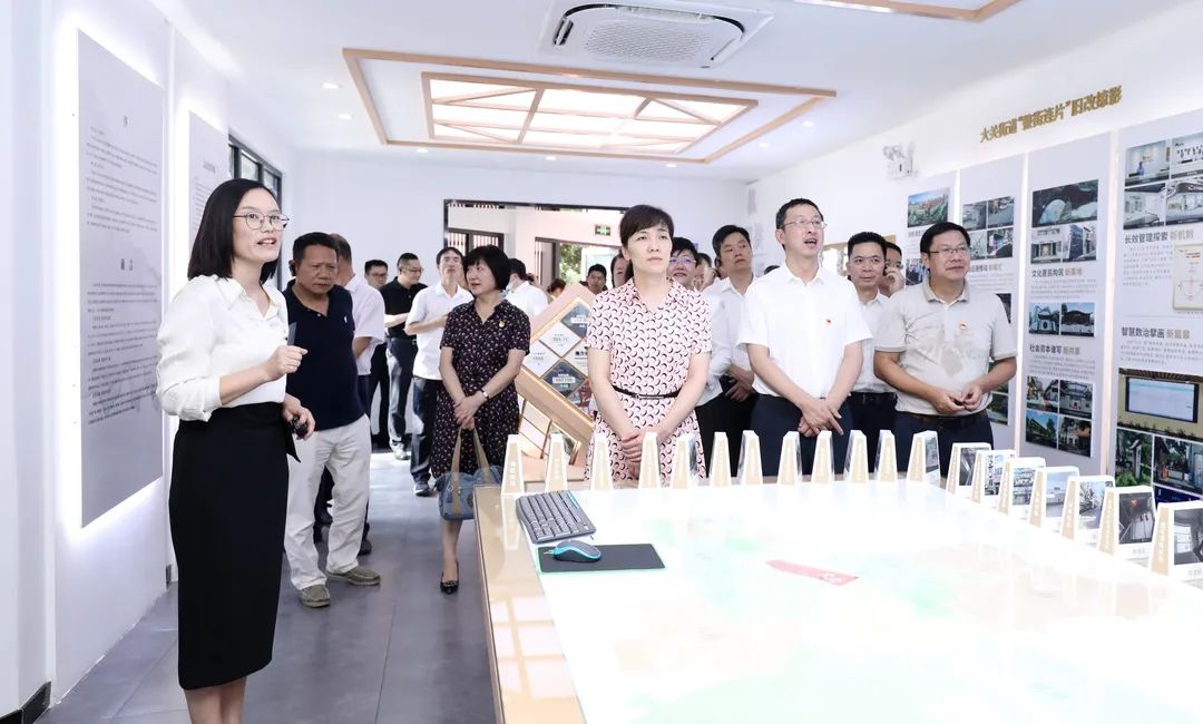 https://mmbiz.qpic.cn/sz_mmbiz_jpg/1jcbBCQMwbAh1KSKCa0xjydzOy0Uxm3N2iaQGUxjXnUHYjvyjEFMjnkzEUX0SthT66ic1SurUnl1KpKy6E5bTrLA/640?wx_fmt=jpeg