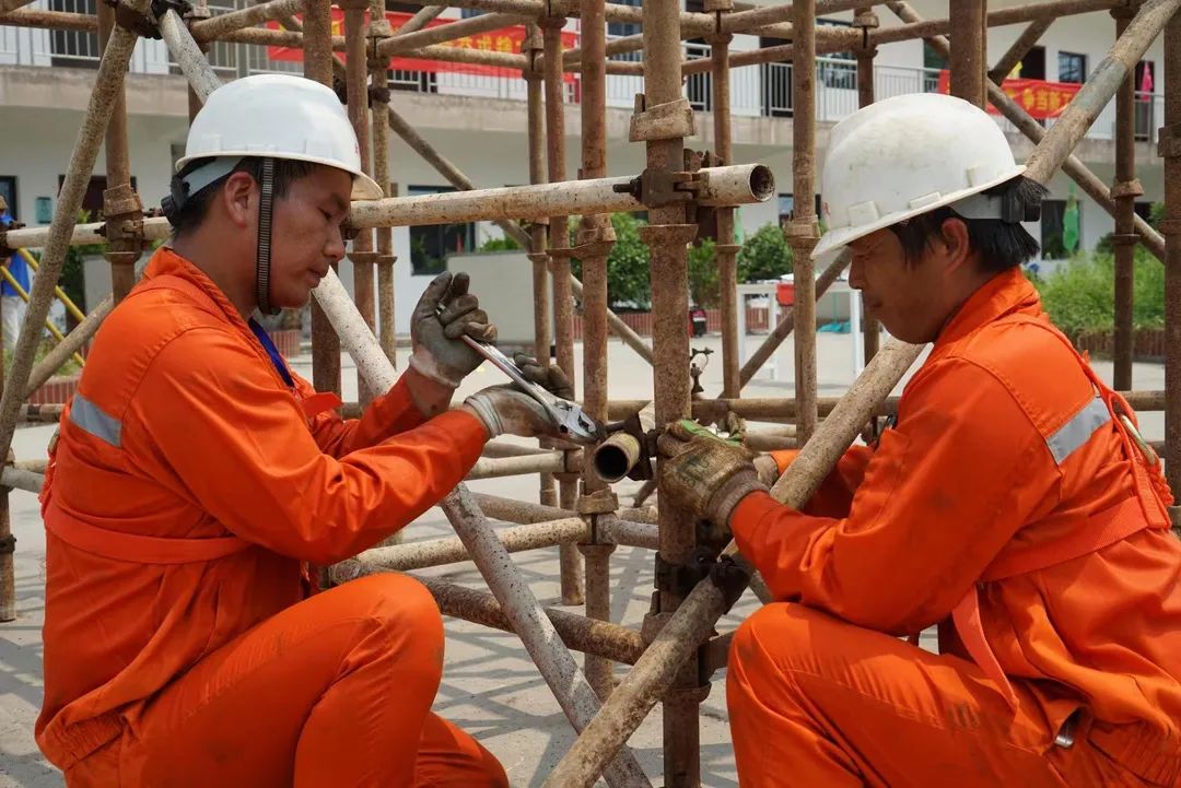 说明: https://mmbiz.qpic.cn/sz_mmbiz_jpg/1jcbBCQMwbCdsAvRGsfNtmbgFC9jFZib9R7ftaa9gybV8EFBDPIiaicWq3HFFJwb2JltEUeCDDO8CT2Wp5yQaBz3g/640?wx_fmt=jpeg