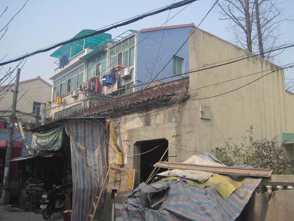 说明: Z:-建档(基础）第六批历史建筑建档第六批历史建筑建档一处一档 西行桥70号建筑、现状风貌照片记录外部0西行桥70号建筑02.jpg