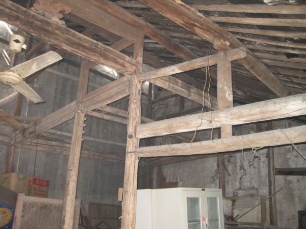 说明: Z:-建档(基础）第六批历史建筑建档第六批历史建筑建档一处一档 西行桥70号建筑、现状风貌照片记录内部0西行桥70号建筑05.jpg