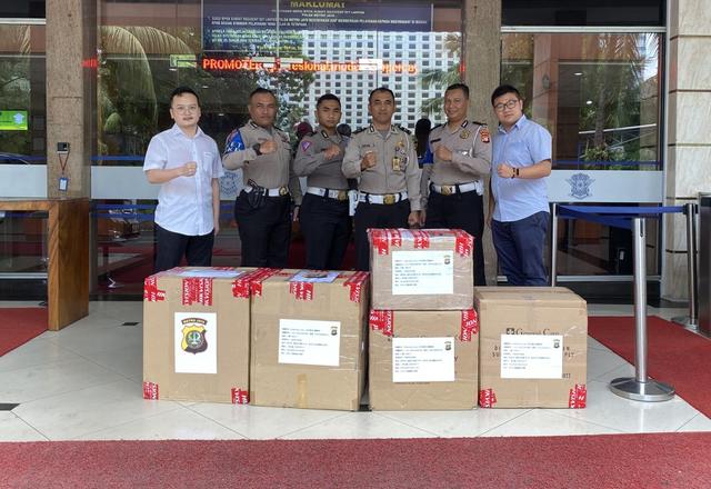 印尼雅加达警方向杭州警方捐赠抗疫物资 首批外国警方援助防护物资将尽快发放到一线执勤民警和警辅人员