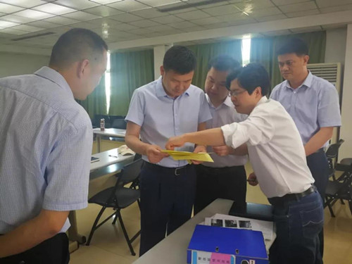 省应急管理厅厅长凌志峰带队赴杭州开展危化品安全生产大检查工作督查 省应急管理厅厅长凌志峰带队赴杭州开展危化品安全生产大检查工作督查