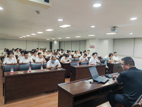 温岭分中心业务培训进工商银行网点2.jpg