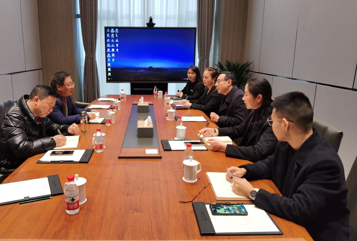 天台分中心到杨帆房地产公司开展走访调研.jpg