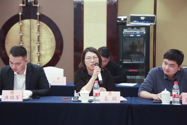 义乌商城集团供应链公司副总经理袁颖合作发言.jpg
