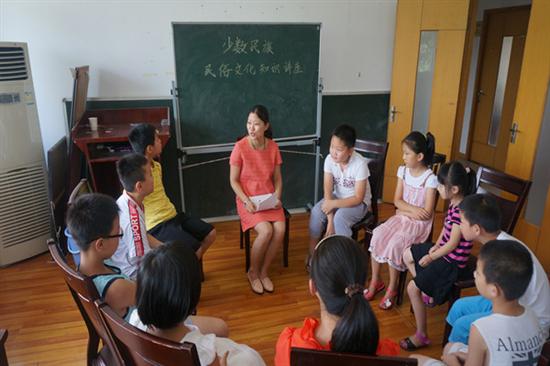 学苑民宗上课.JPG