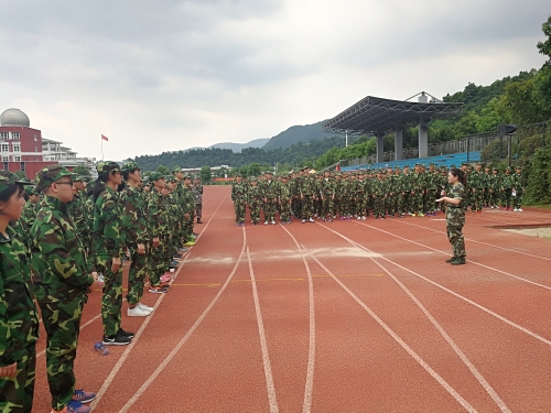 瓯海消防到瓯海一高开展消防第一课活动
