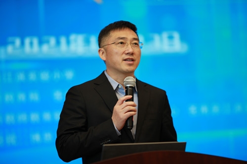 潮起双减温暖前行温州市教育局长郑焕东等在苍南教育论坛第38期活动中