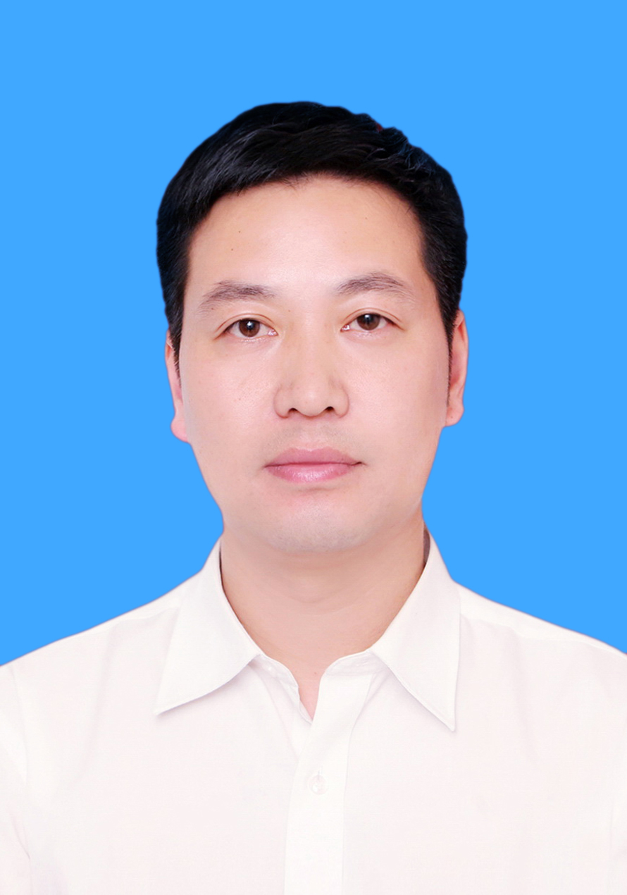 辉埠镇党委副书记镇长邹斌