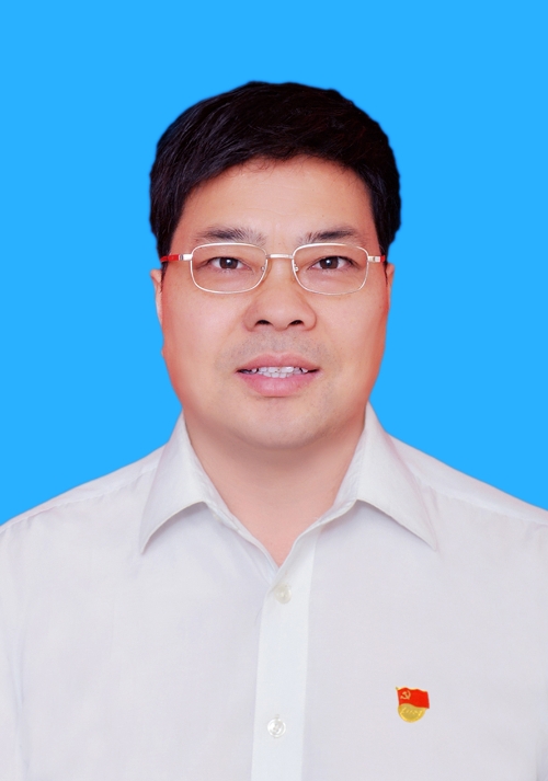 局党委书记局长陈金龙