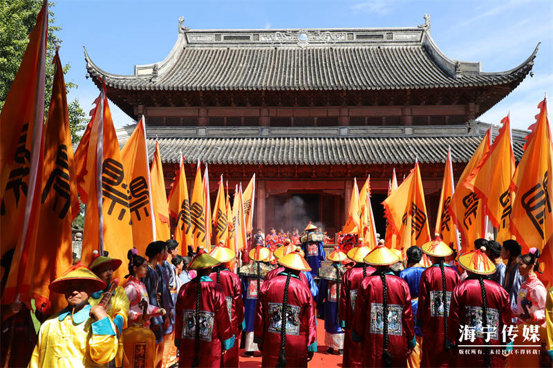 场面震撼江南紫禁城农历八月十八祭潮神