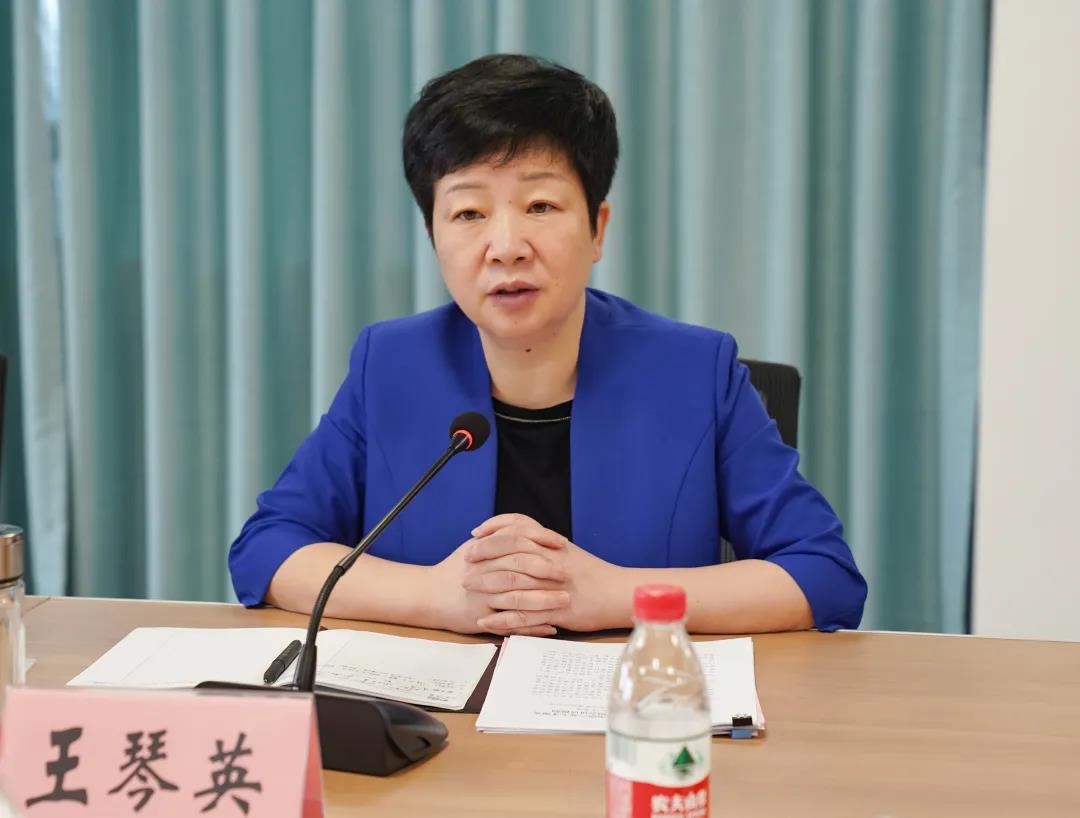 王琴英专题调研人才公寓建设工作