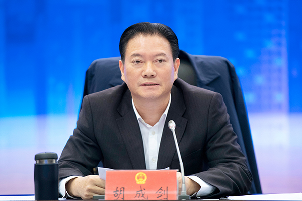 市人大首次开展专题询问 聚焦民营经济高质量发展