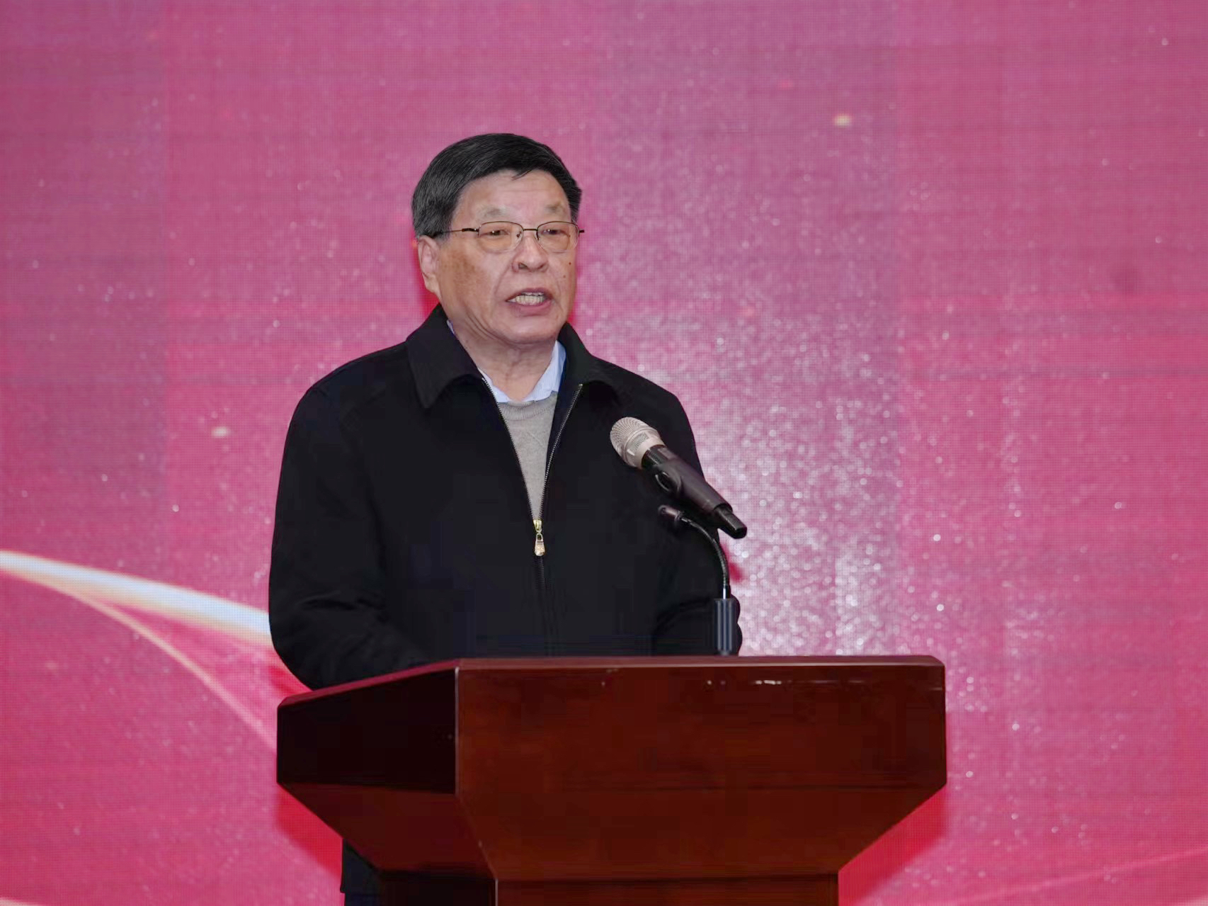 (中国科学院院士,浙江大学地球科学学院教授 杨树锋)(中国科学院院士