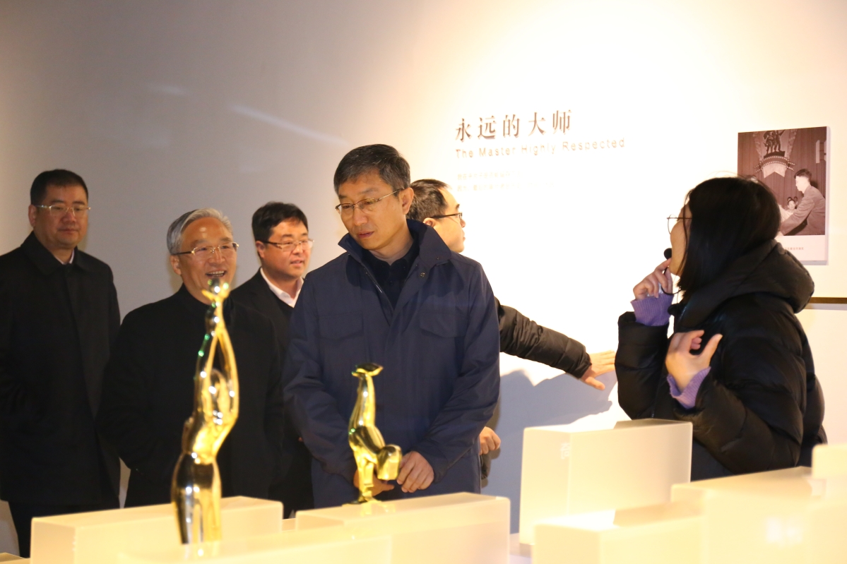 国家文物局副局长罗文利一行来绍调研