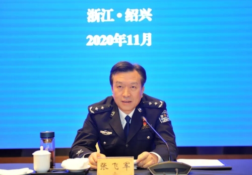 省公安厅副督察长,警务督察总队总队长刘永明主持会议