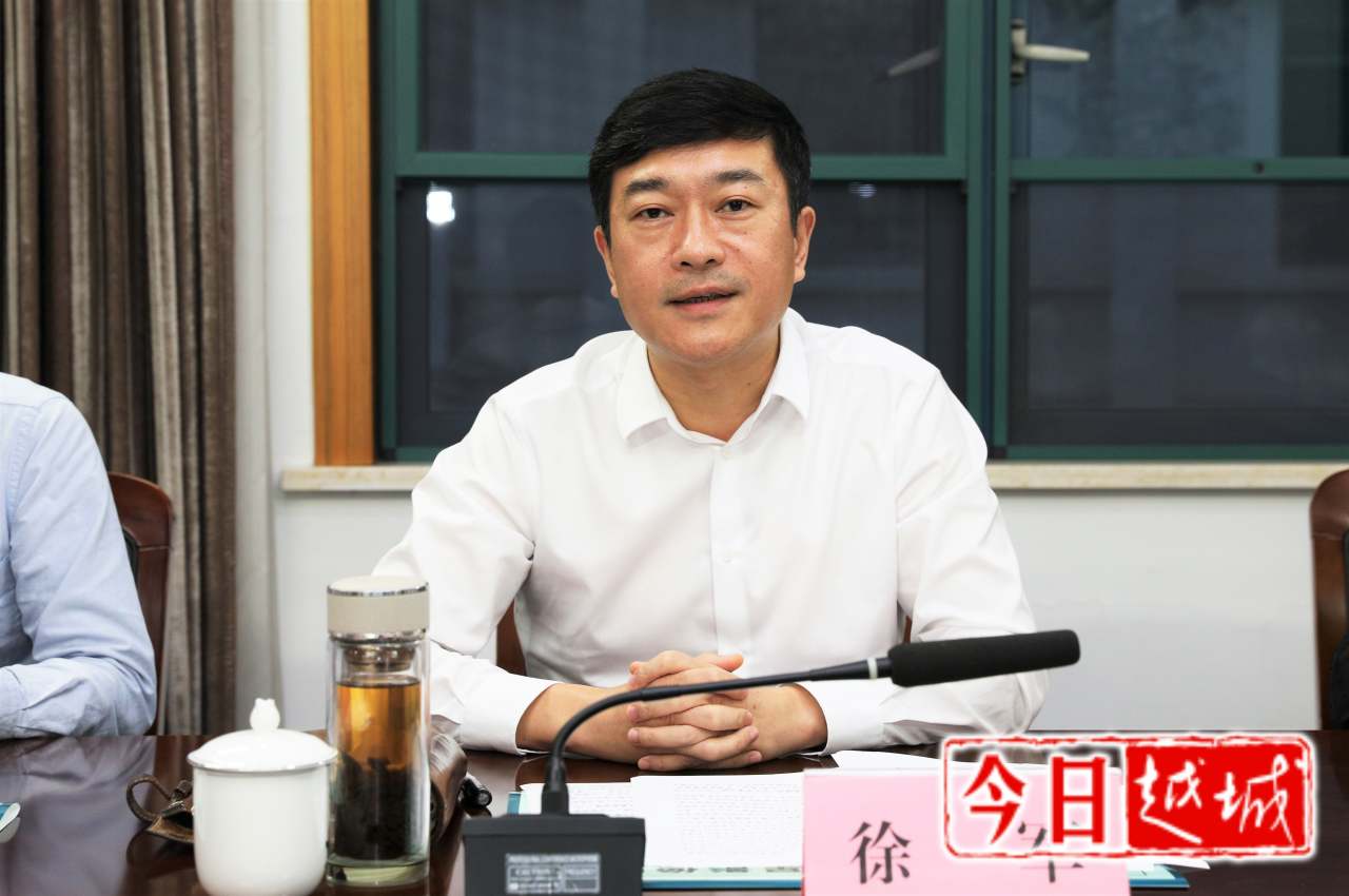 10月15日下午,滨海新区管委会主任,越城区委书记徐军调研北海街道.