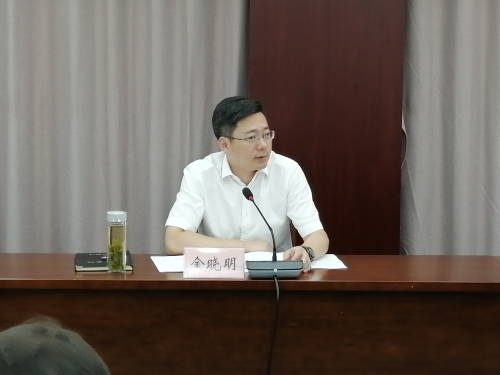 越城区委召开全面依法治区委员会第一次会议